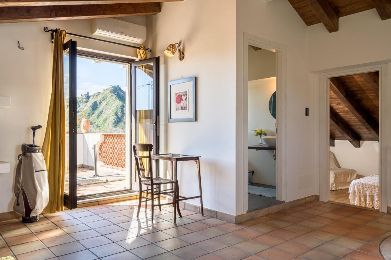 Villa Tina تاورمينا المظهر الخارجي الصورة